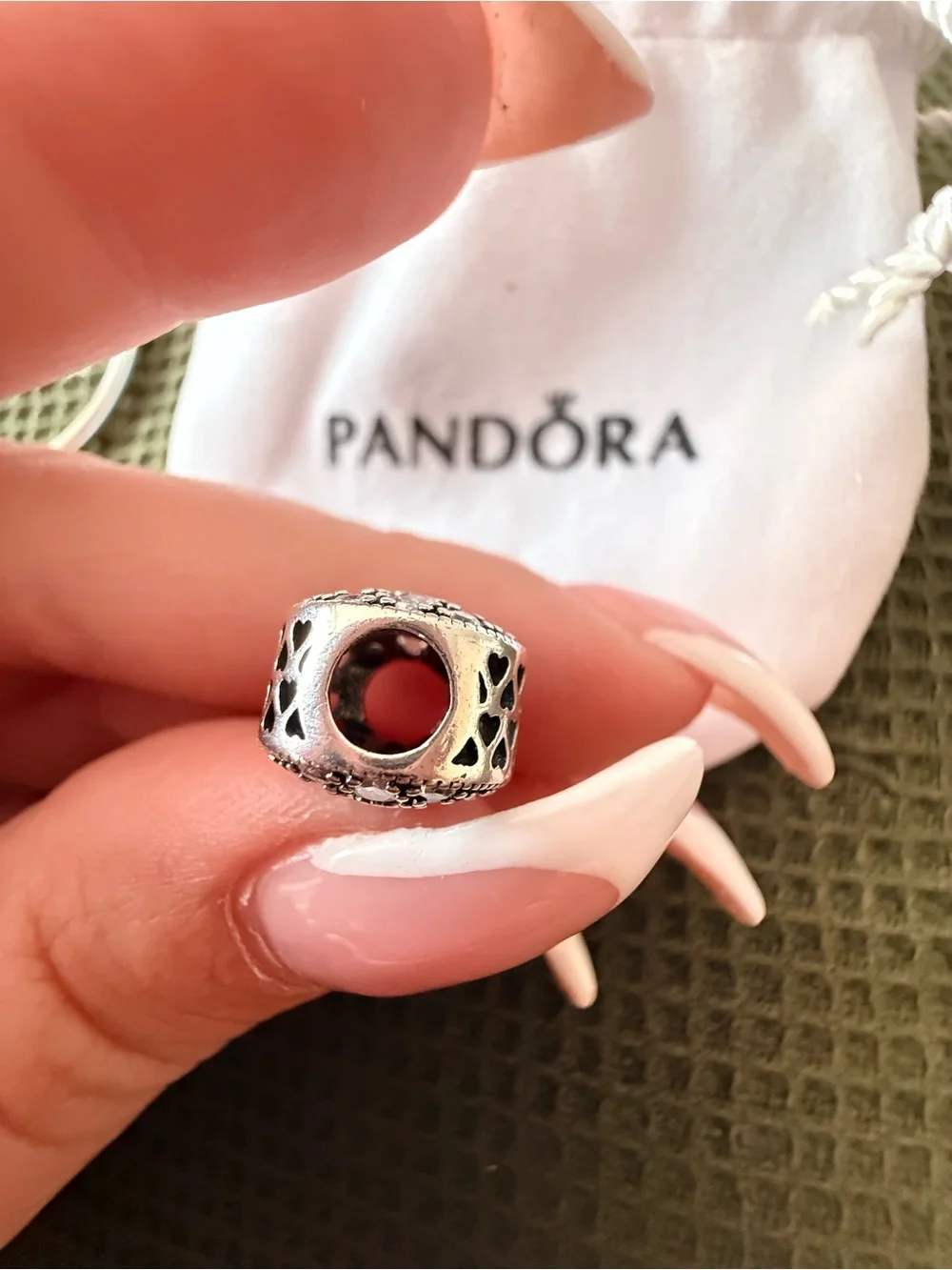 Pandora floral charm
