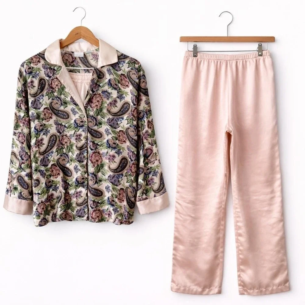 Cacique Vintage‎ Pajama Set Womens Small Pink Satin Floral Paisley Pearl Button
