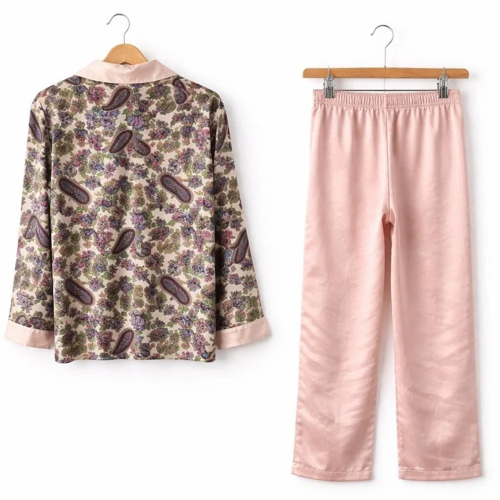 Cacique Vintage‎ Pajama Set Womens Small Pink Satin Floral Paisley Pearl Button