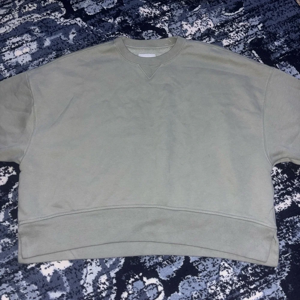 Abercrombie & Fitch soft sage