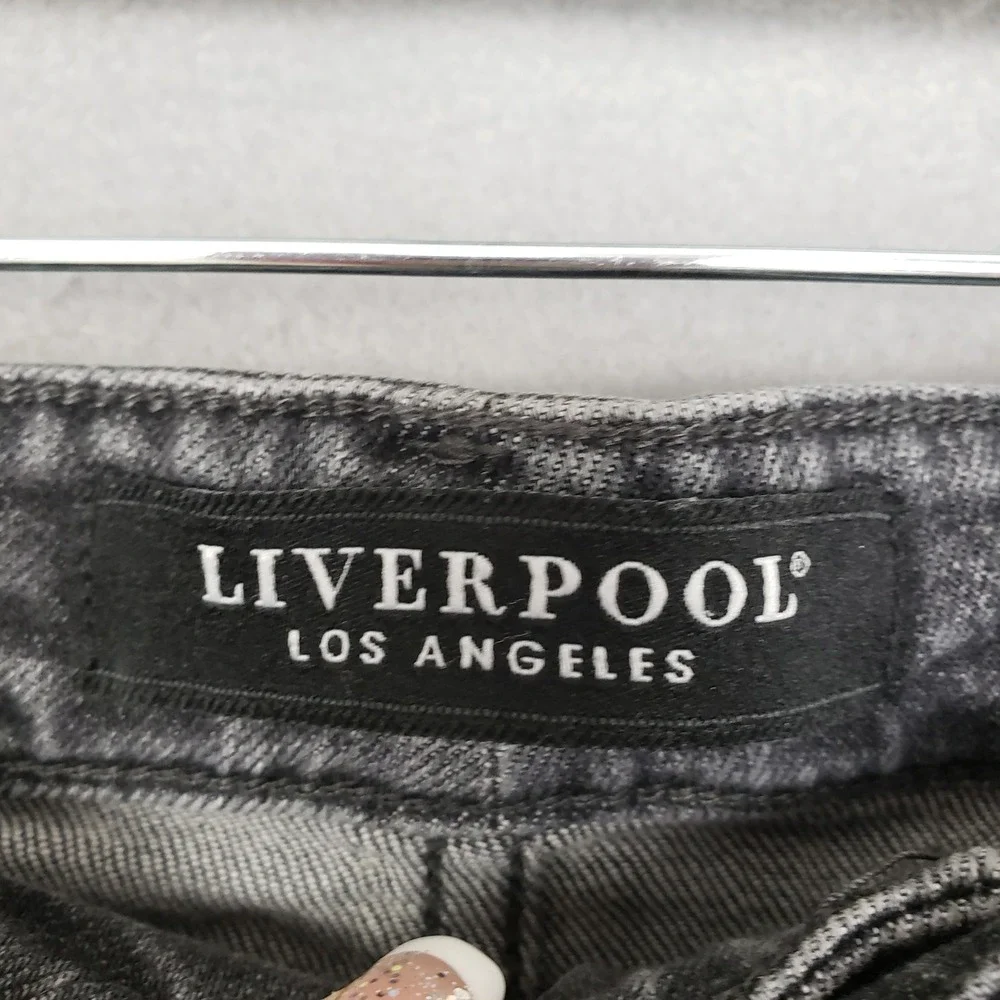 Liverpool size 29