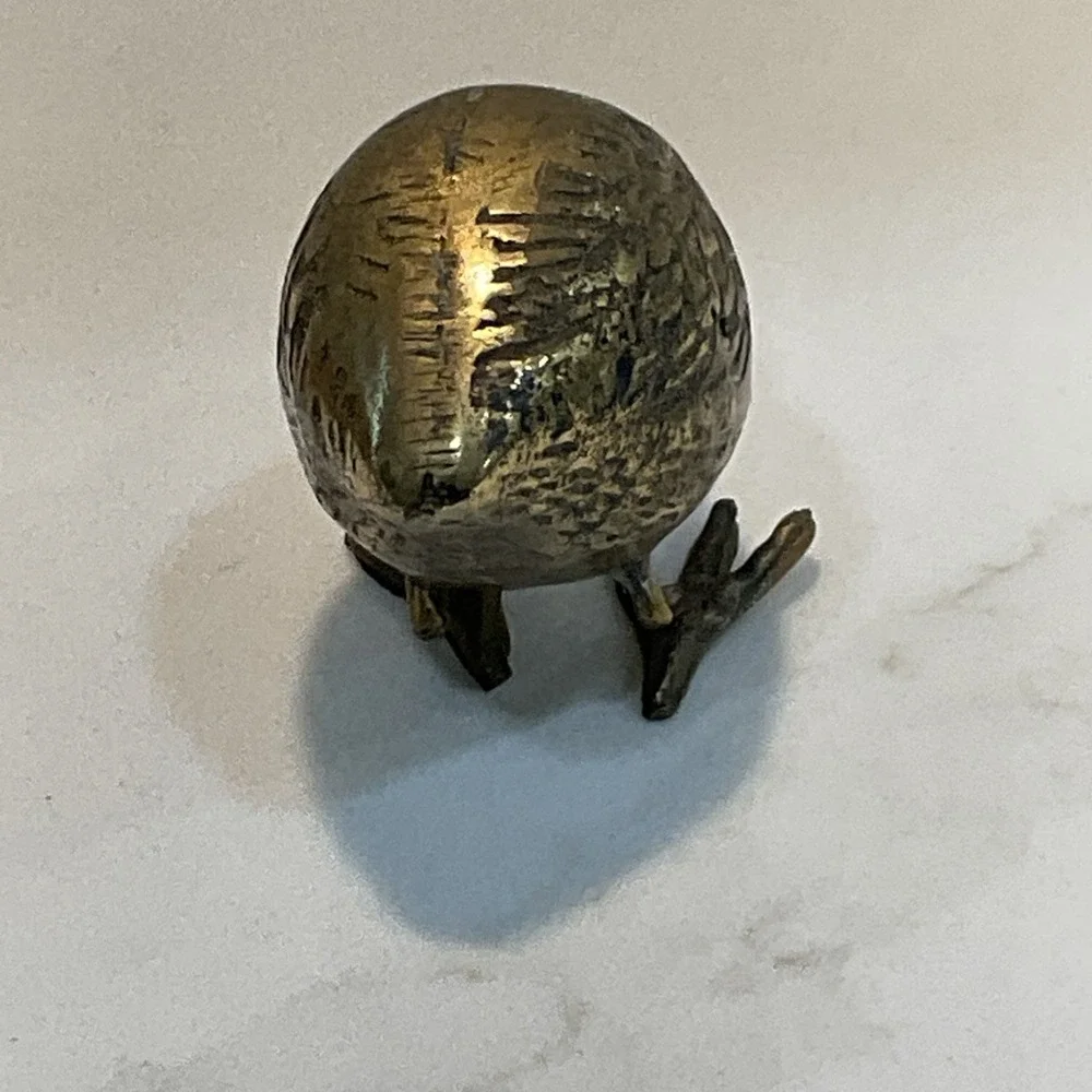 Vintage solid brass bird figurine Quail with feet 2