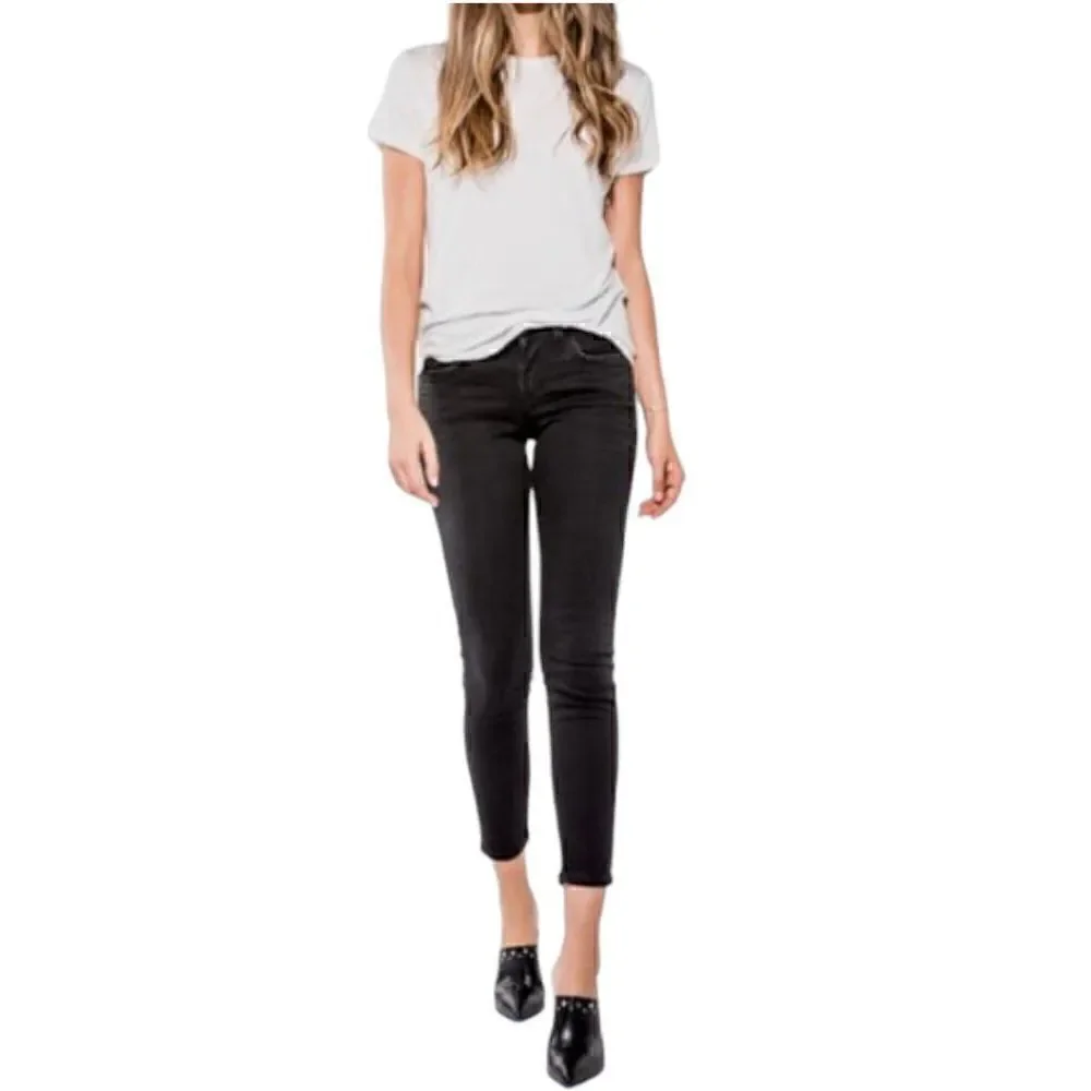 Silver Jeans check out