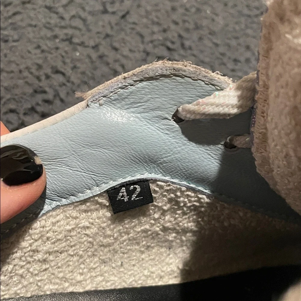 P448 Cream and Gray Casual Sneakers Platforms 42