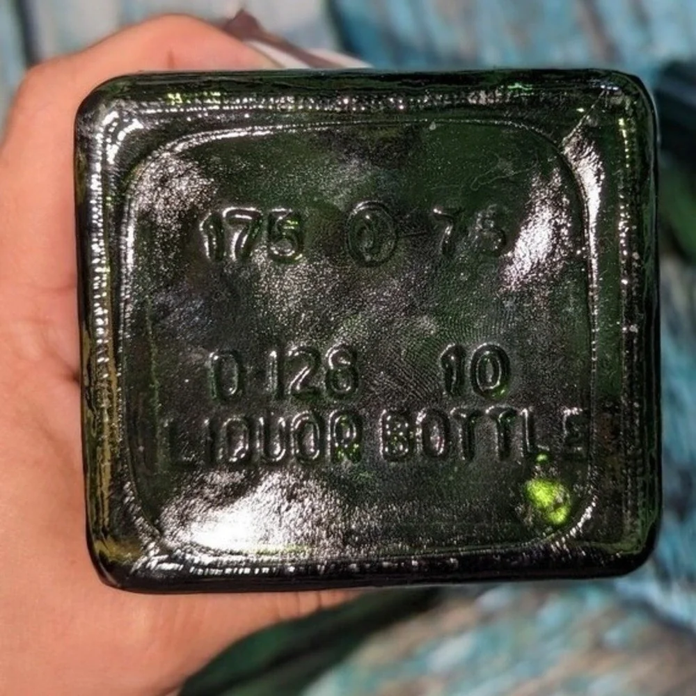 Vintage MCM Green Glass Liquor Bottles‎ Set of 3 Travel Bar Decanters Whiskey