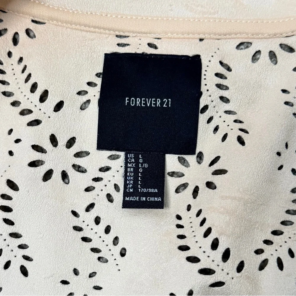 Forever 21 size large