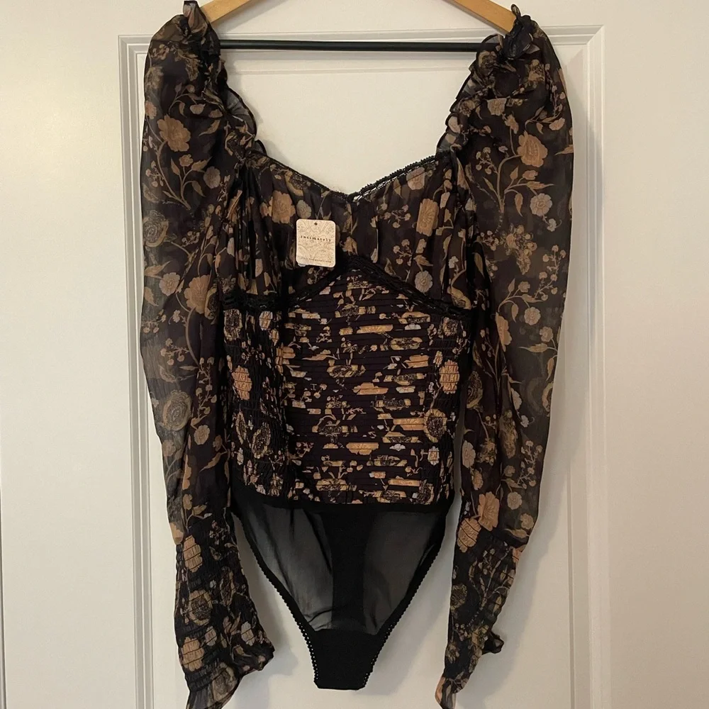 Free People elegant floral