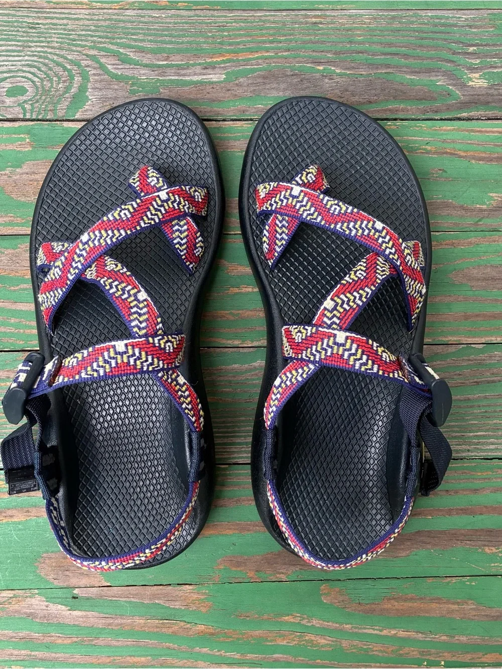 Chaco Womens Z/2 Classic Sandals Sz 9 Red Navy Yellow Strappy Summer Vacation