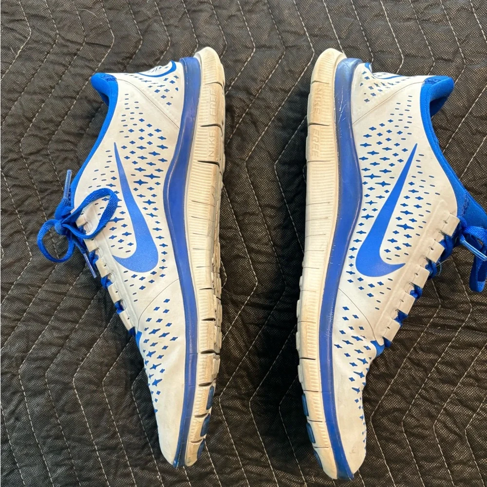 Nike sneakers produced 09