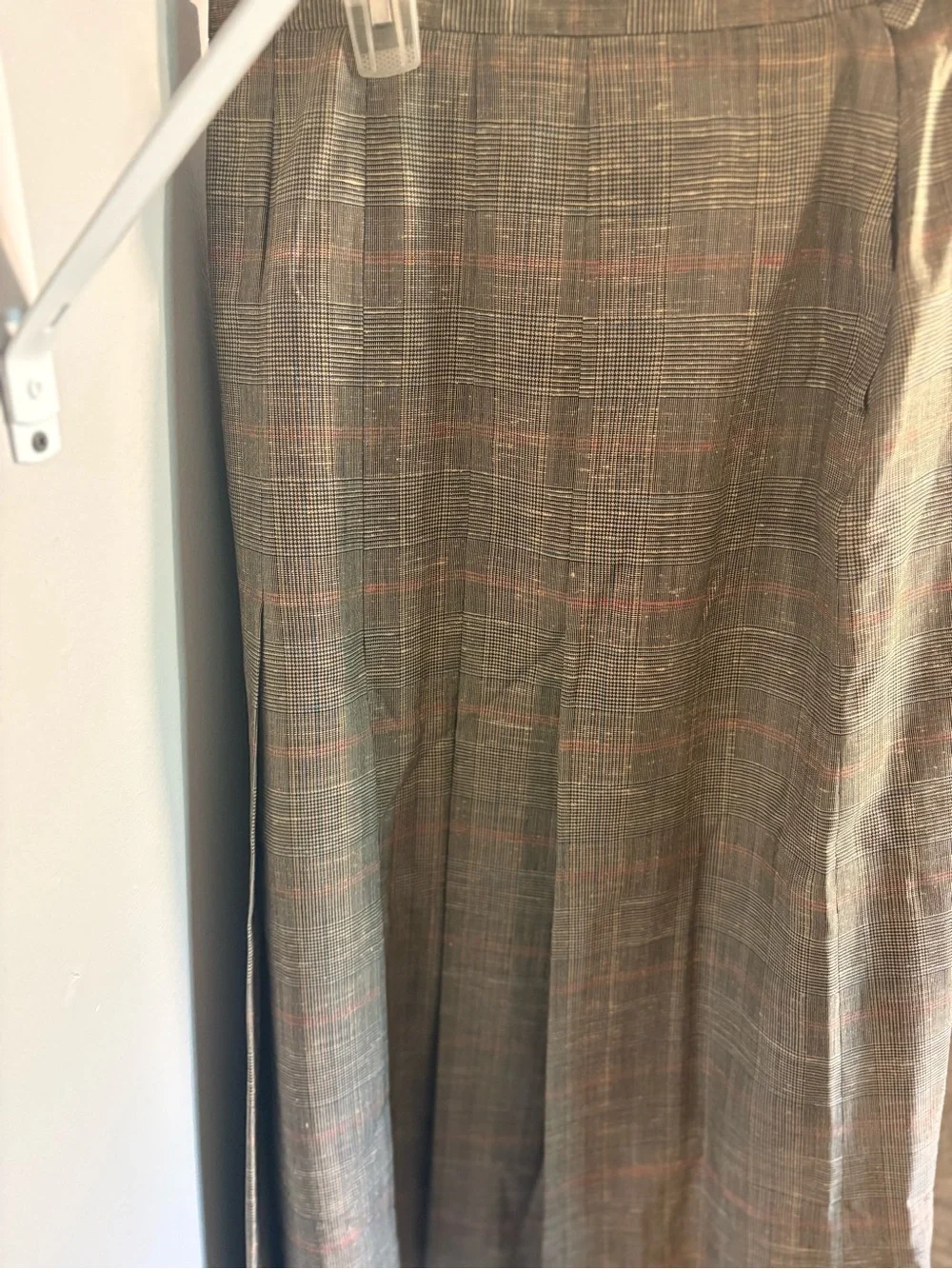 N/A classic pleated