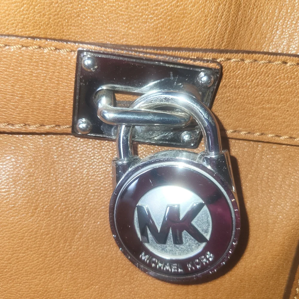Michael Kors euc michael
