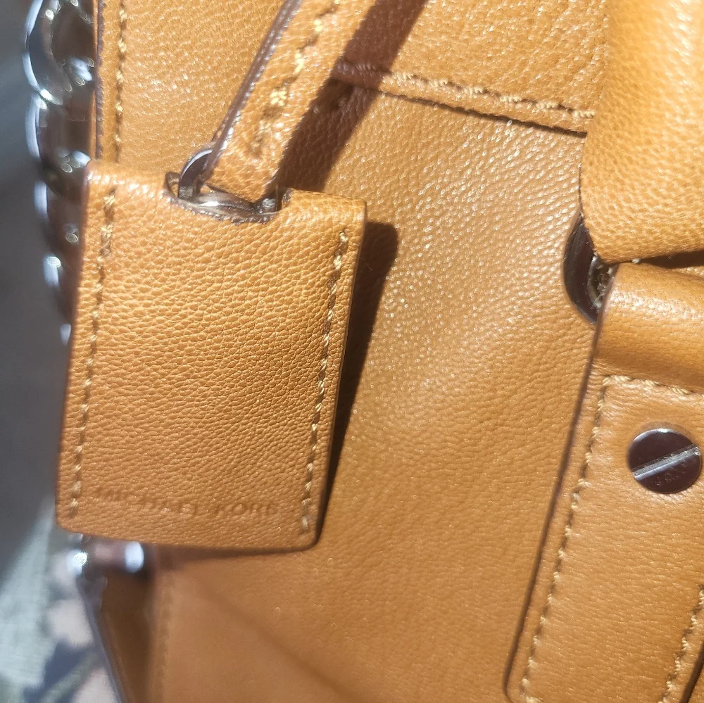 Michael Kors euc michael