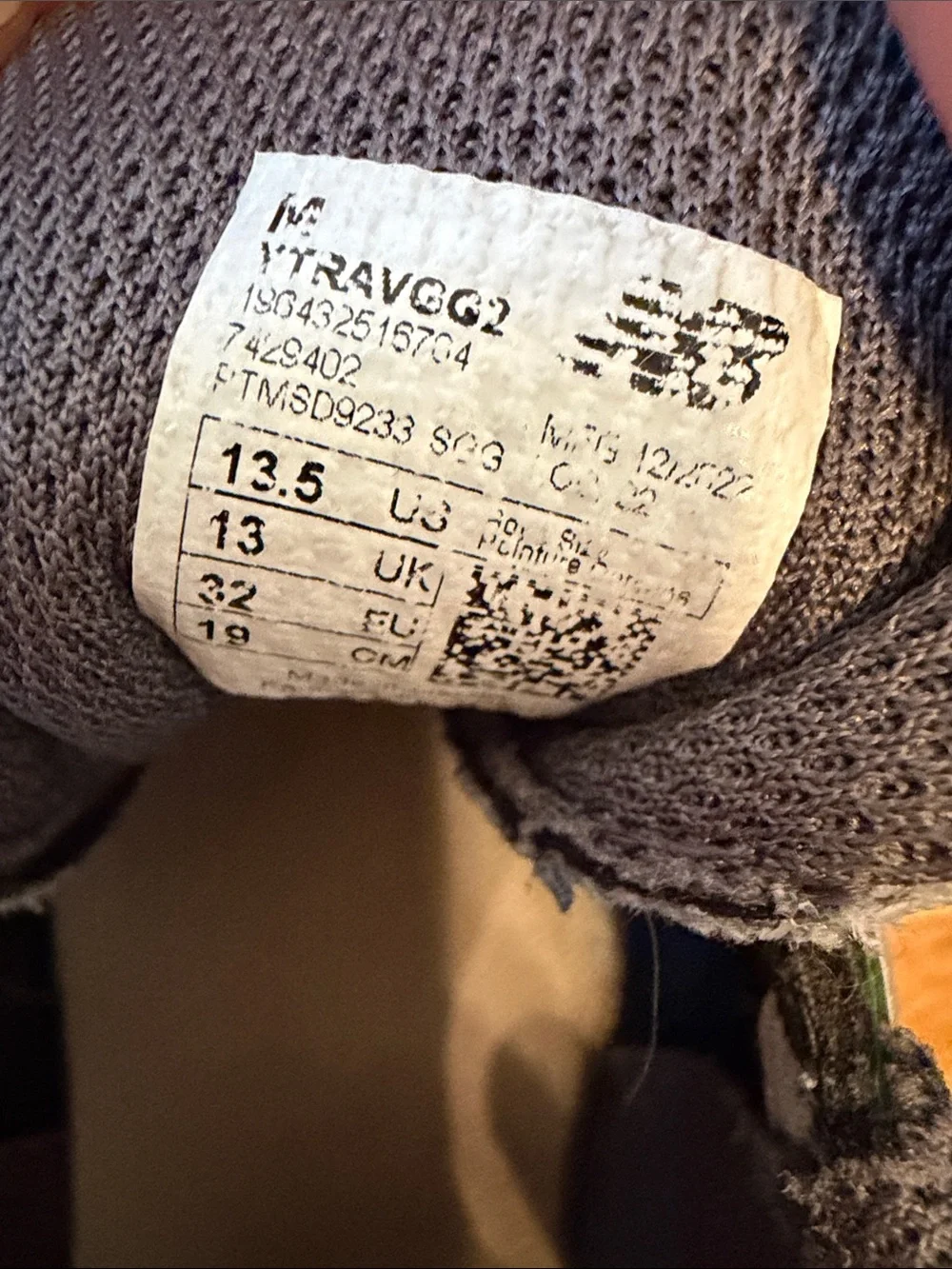 New Balance light gray