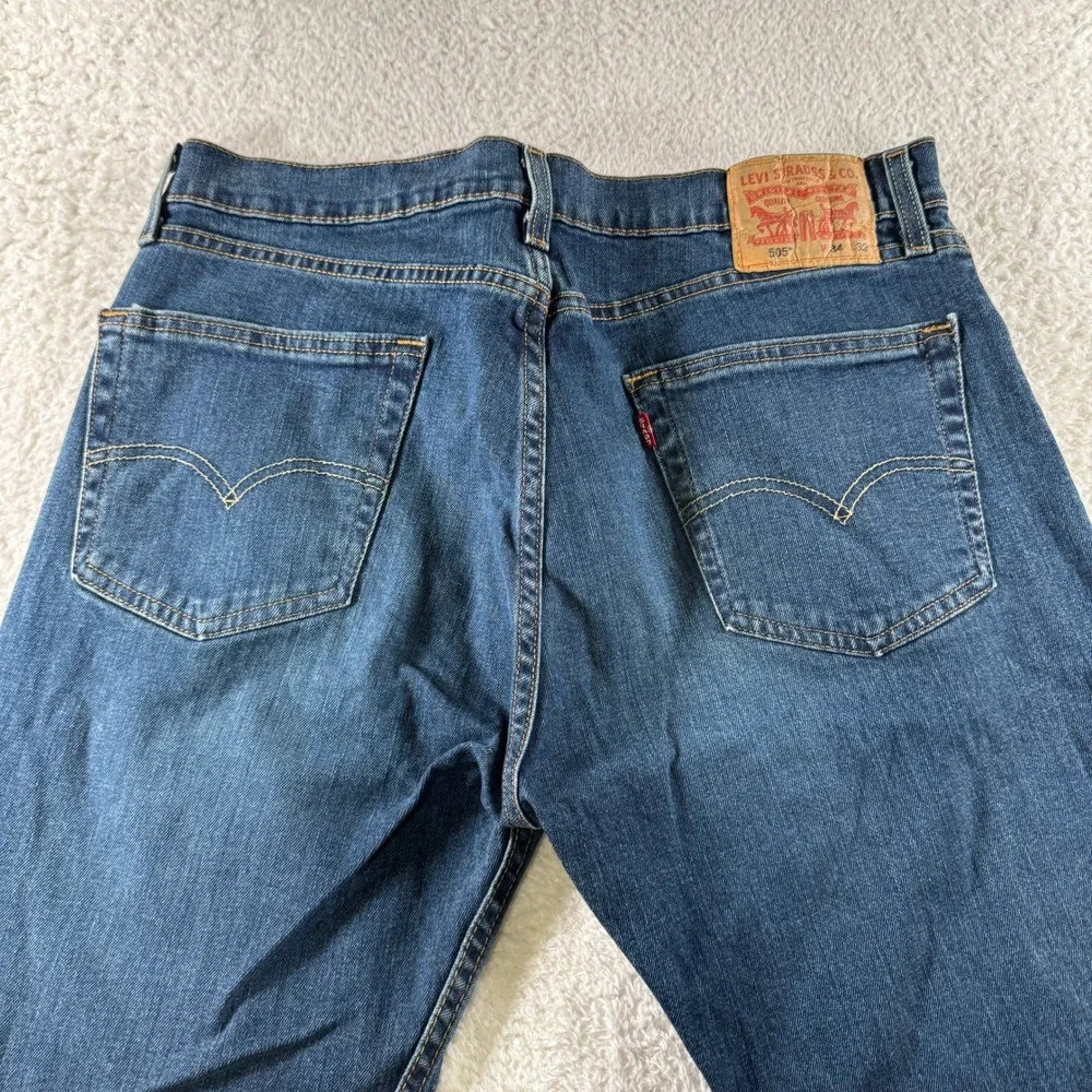 Levis any wear