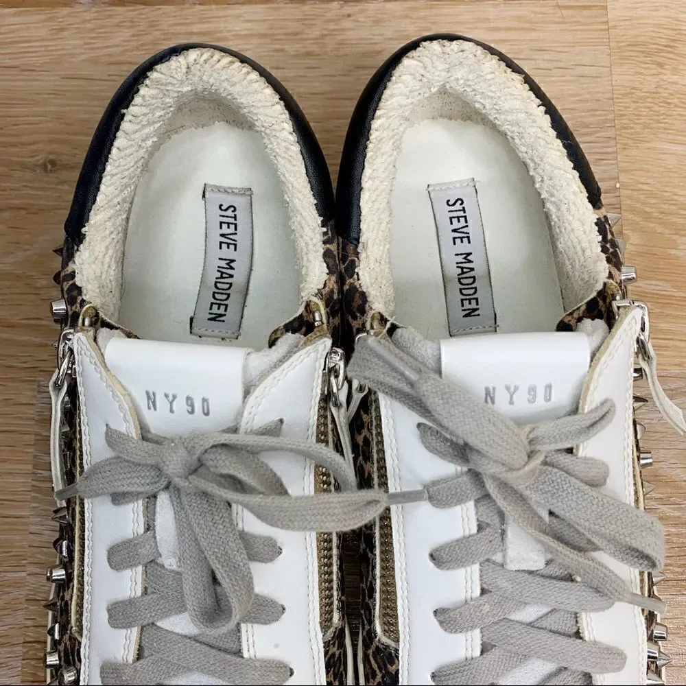 Steve Madden print ready casual