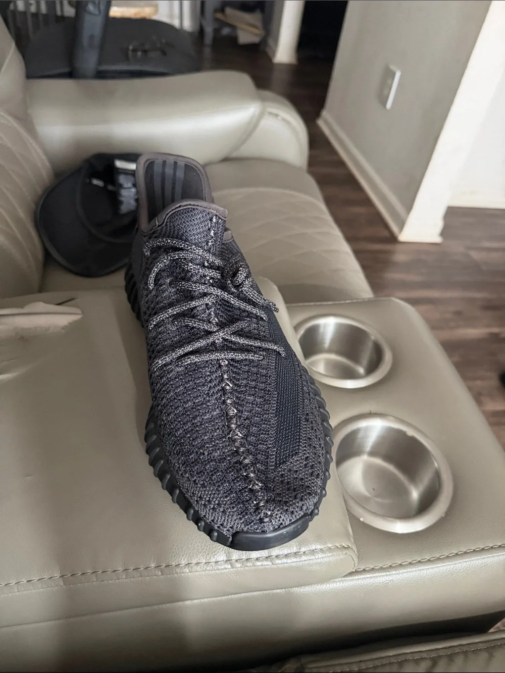 adidas sleek low