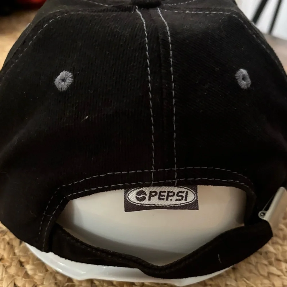Pepsi preowned gently
