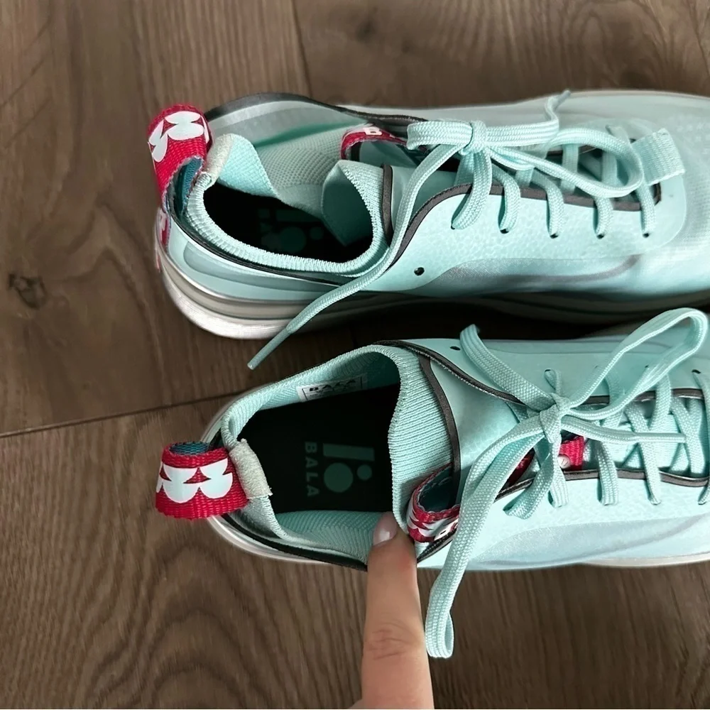 BALA Twelves Performance Nursing Sneakers Lace Up Daybreak Blue Size 10 Women’s
