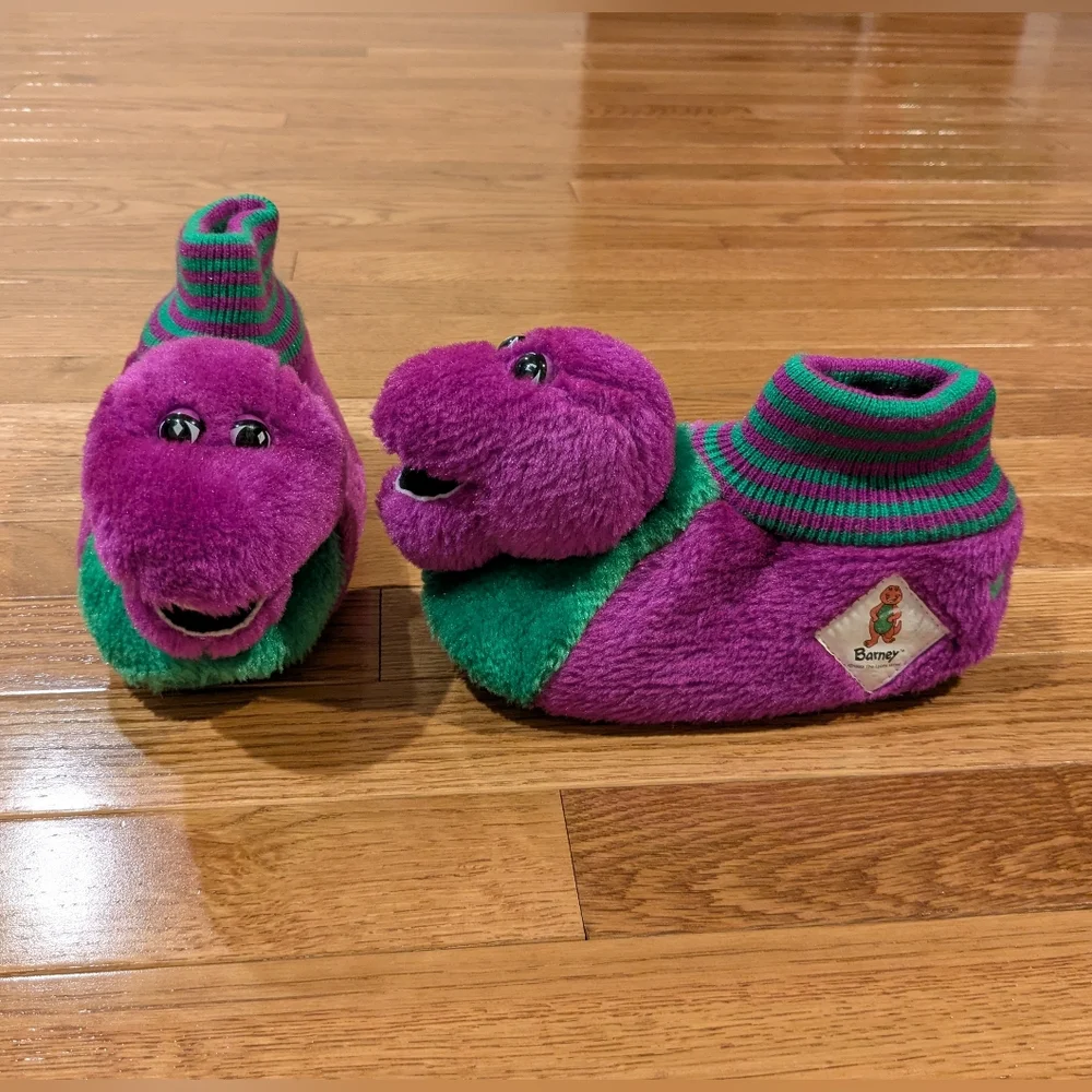 Barney The Dinosaur 1993 Purple and Green Plush Slippers  11-12 XL