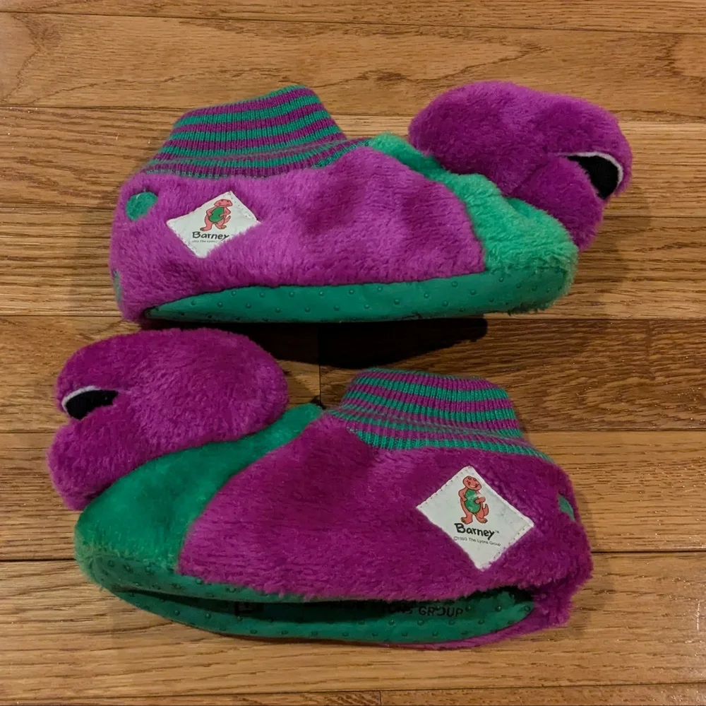 Barney The Dinosaur 1993 Purple and Green Plush Slippers  11-12 XL
