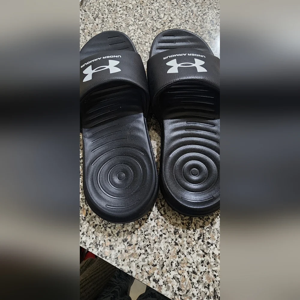 Under Armour pre owned