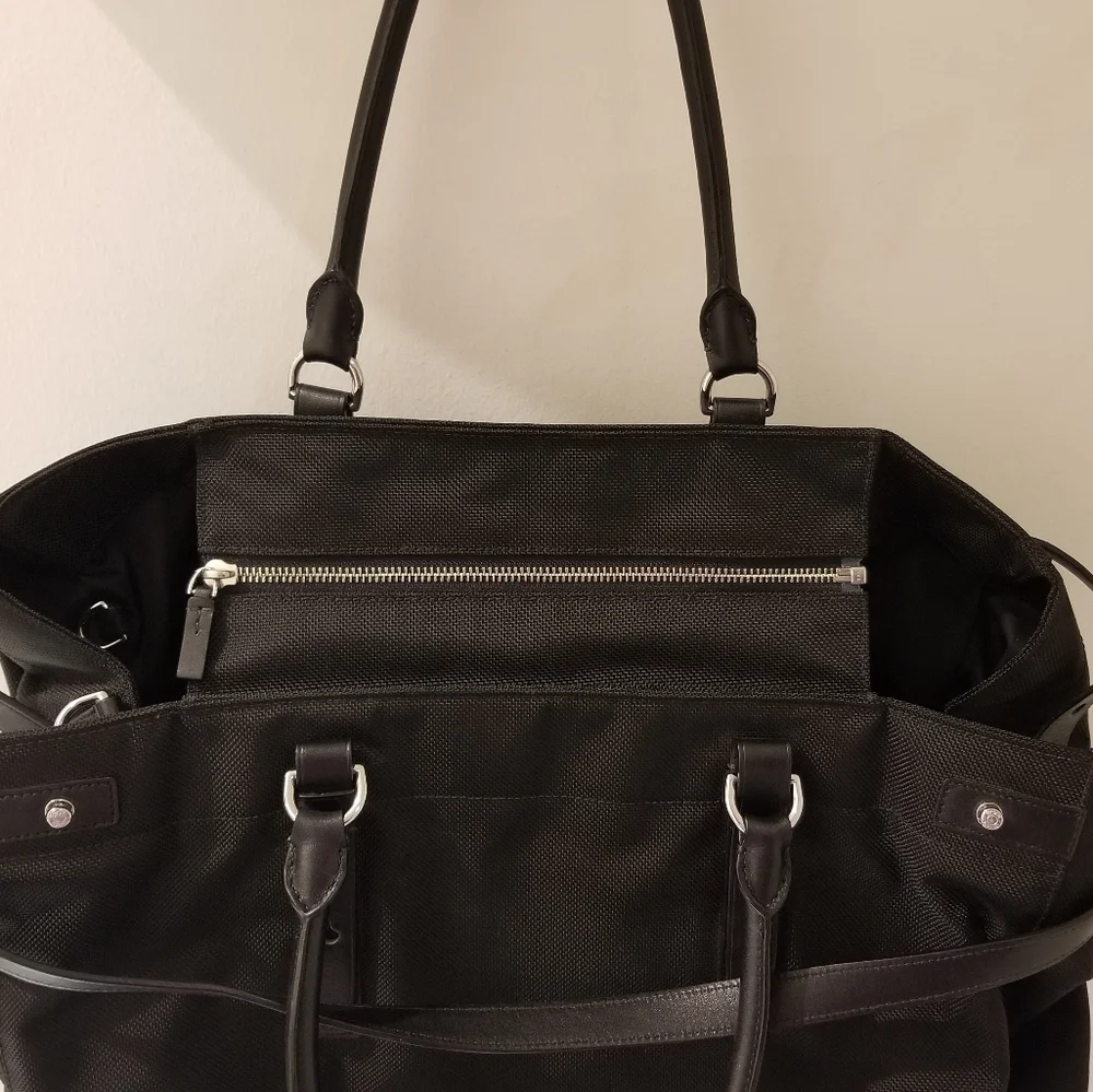 Tumi classic tote