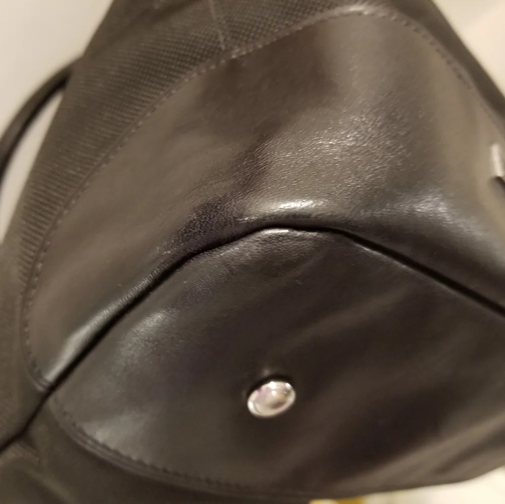 Tumi classic tote
