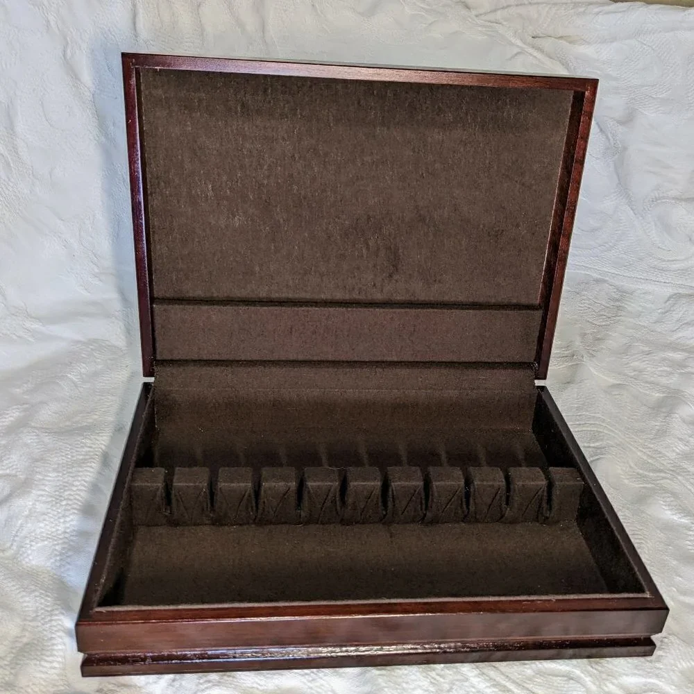 Powell Vintage Wooden Silverware/Flatware Storage Chest Box