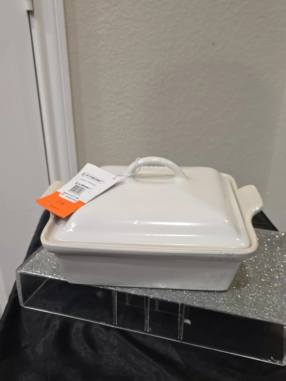 Le Creuset Heritage 1.7QT Square Covered Baking Dish- Cotton Wild