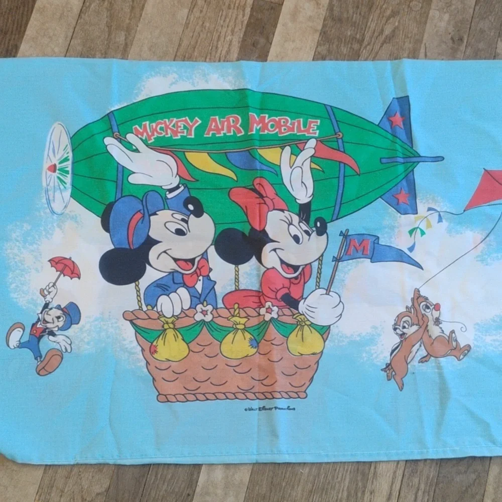 Disney mickey air