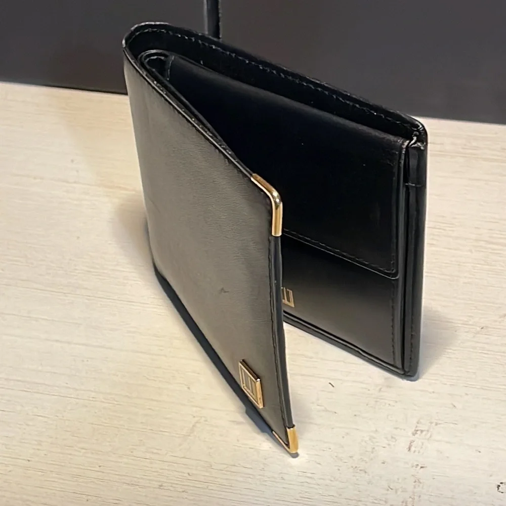 Dun Hill authentic dunhill