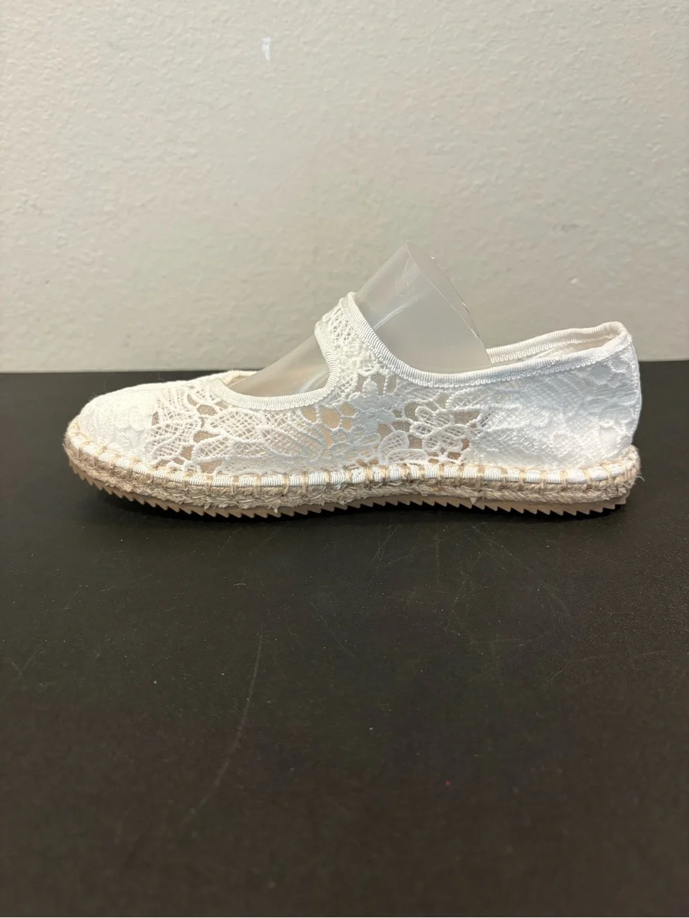 Art Class Kids White Madeline Lace Espadrille Mary Jane Flats Multiple Sizes