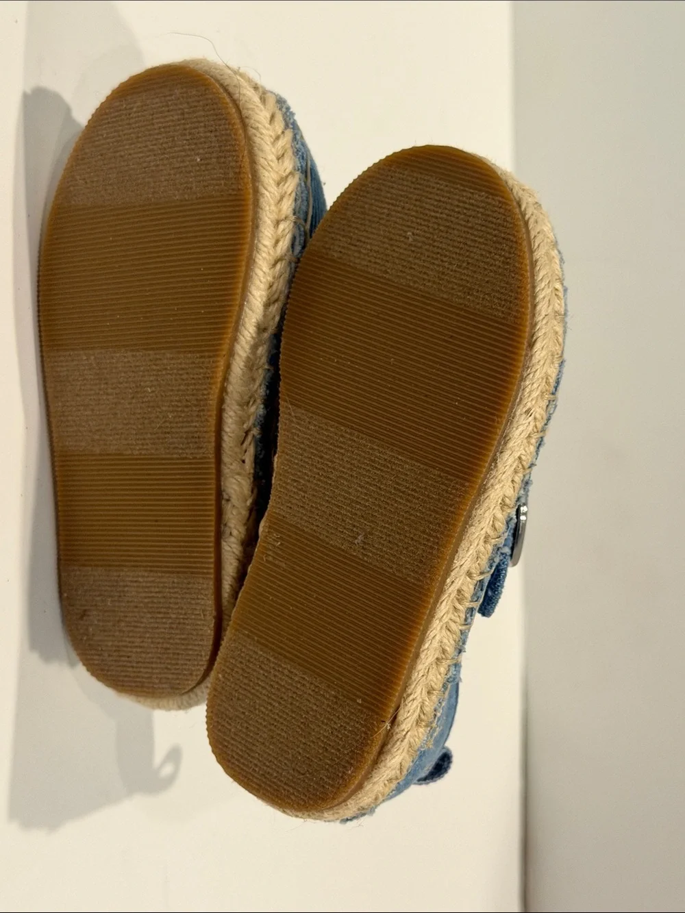 Baby Gap sz 5 Kids Blue Denim Mary Jane Espadrilles embroidered shoes summer EUC