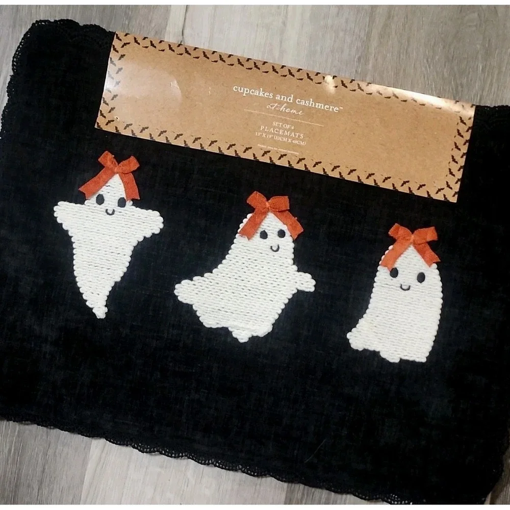 CUPCAKES & CASHMERE Halloween Ghost Girls Placemats Black Lace Trim 4 Pc 13