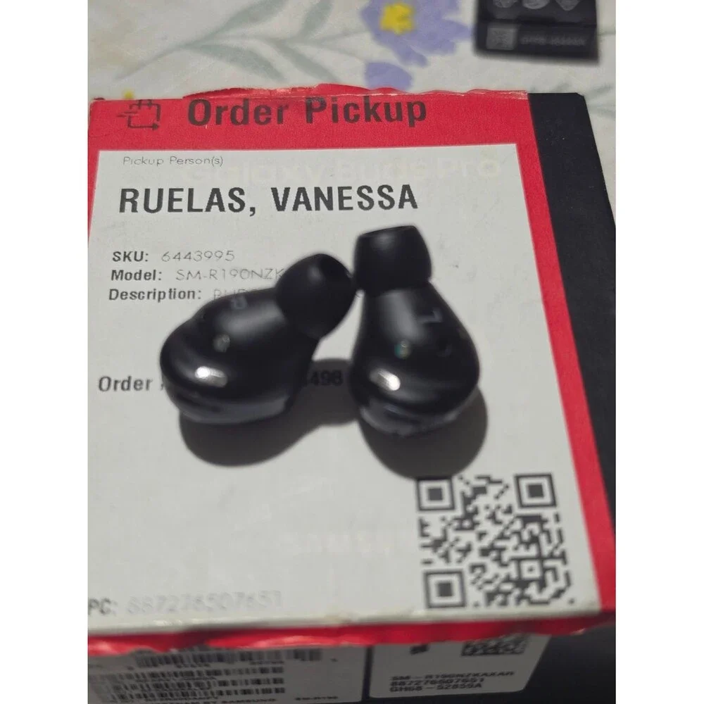 Samsung earbuds charging