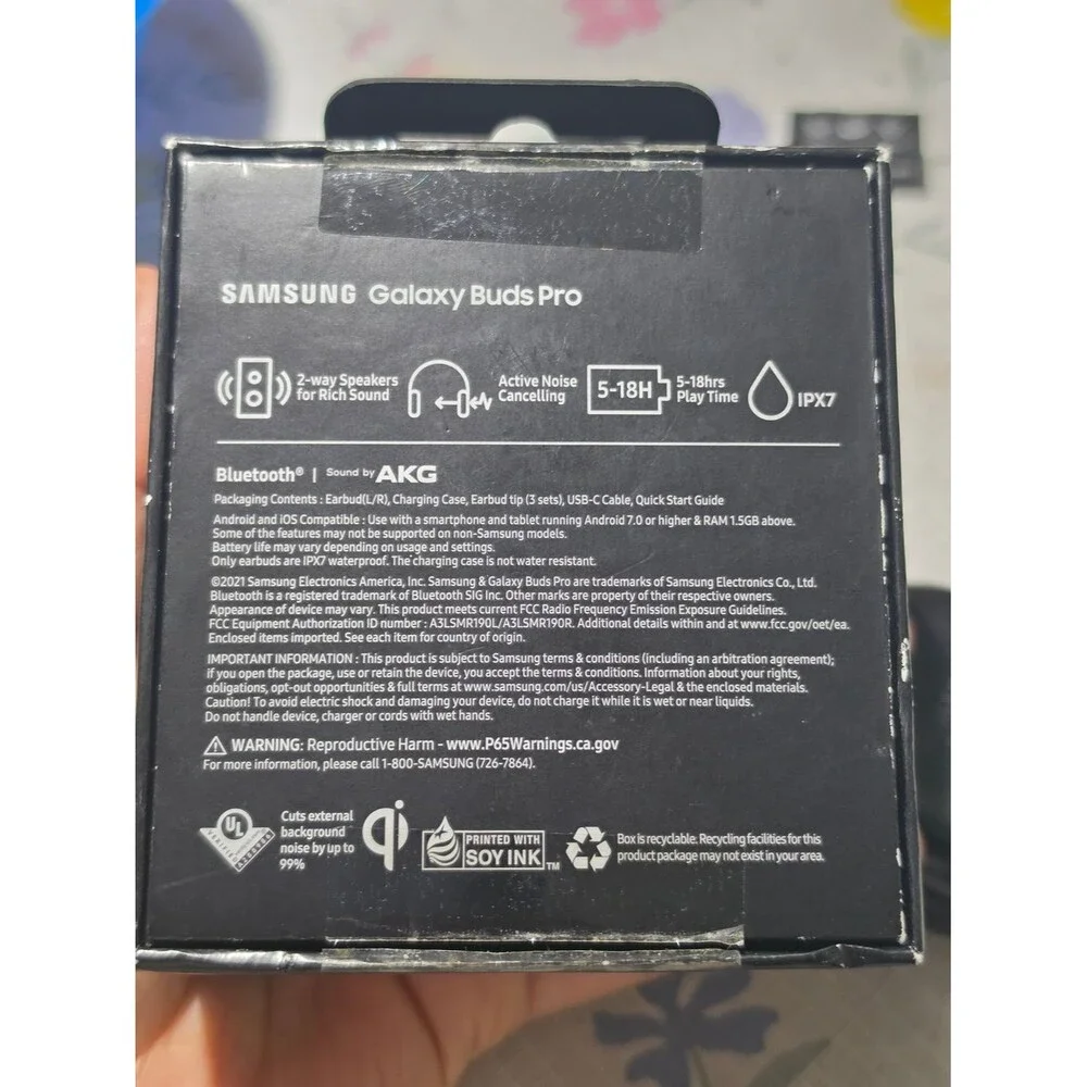 Samsung earbuds charging
