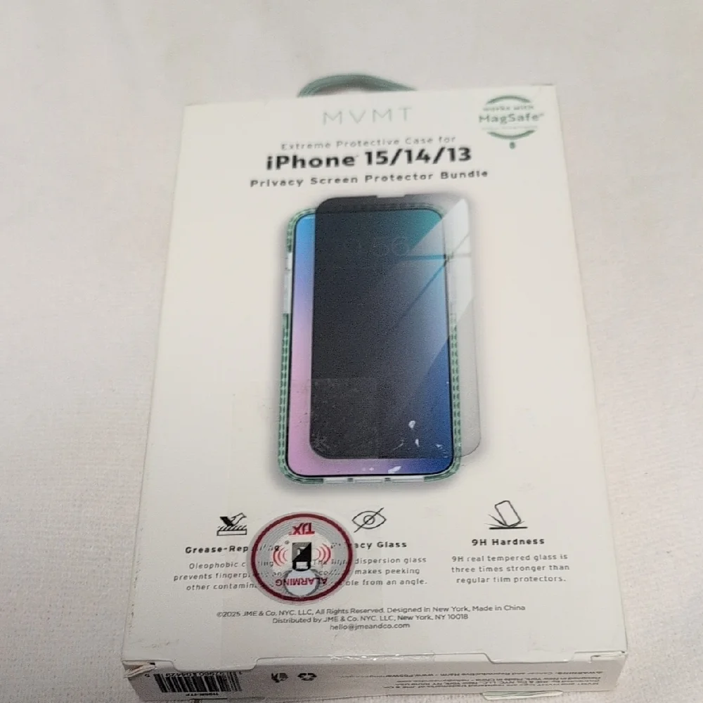 MVMT stylish case