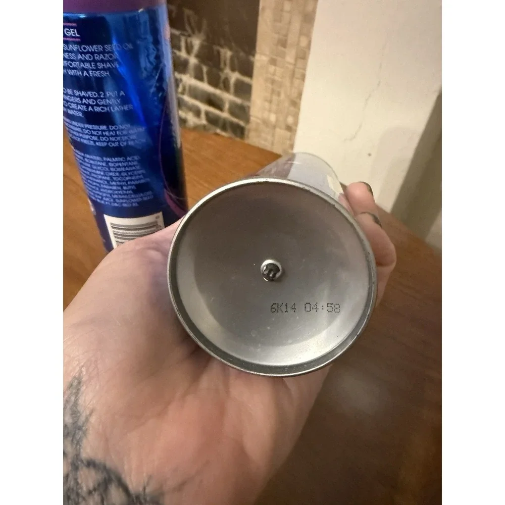 Noxzema shave minimizing