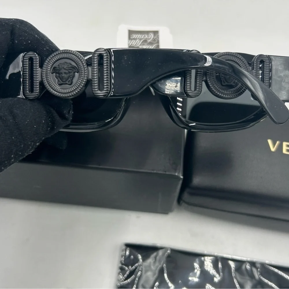 Versace elevate your