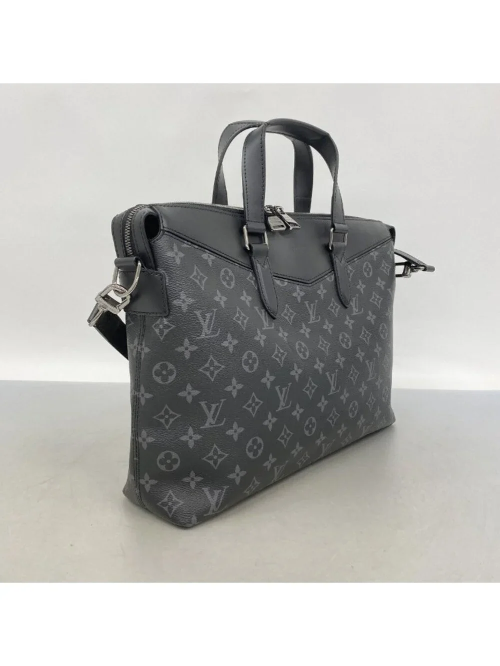 Louis Vuitton this authentic