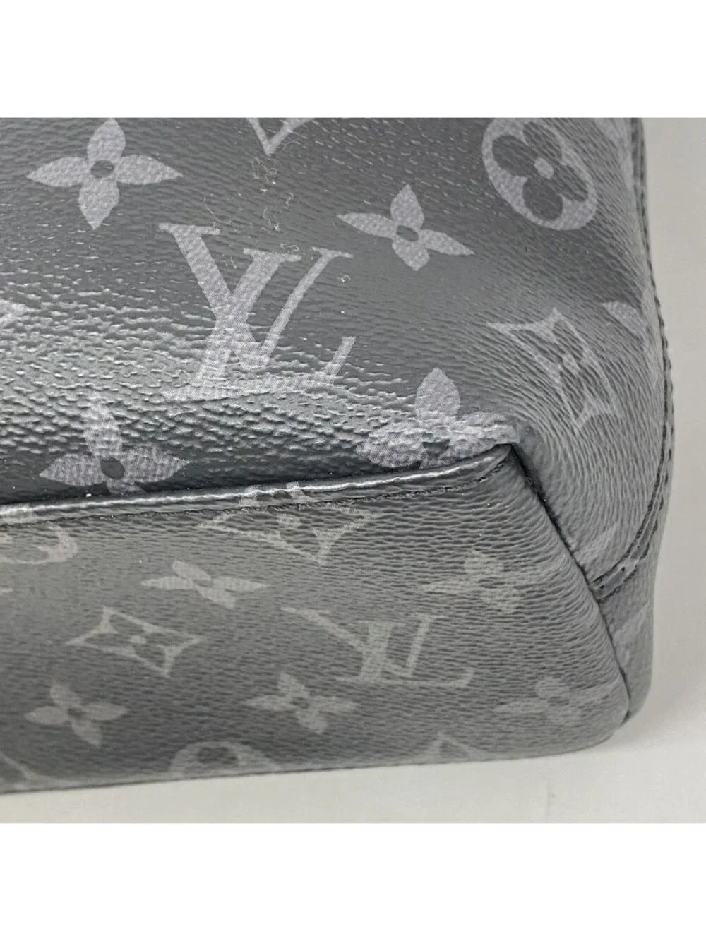 Louis Vuitton this authentic