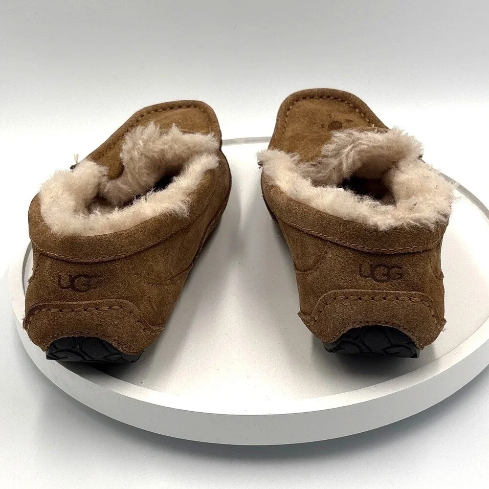UGG kids ansley