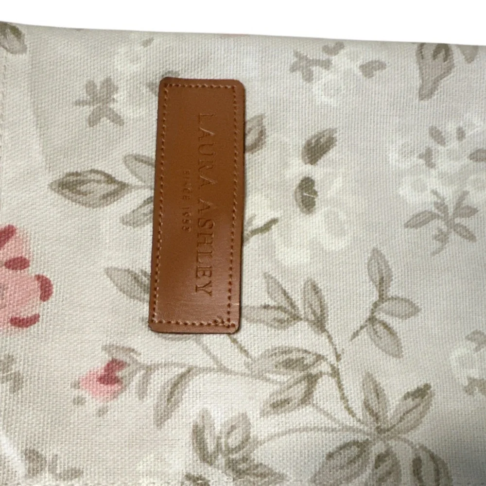 Laura Ashley new laura