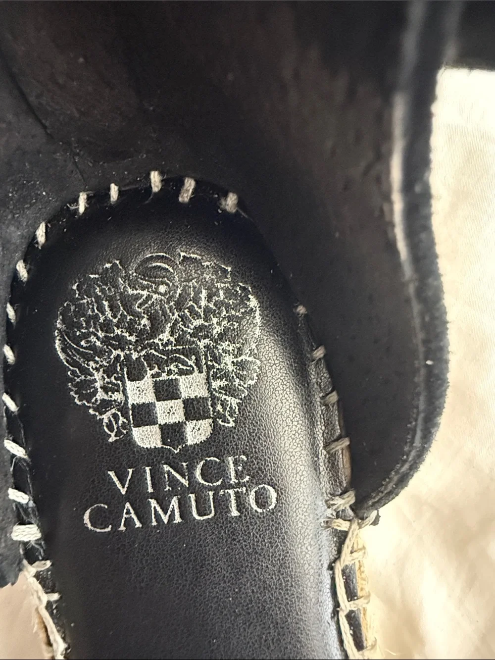 Vince Camuto vince camuto