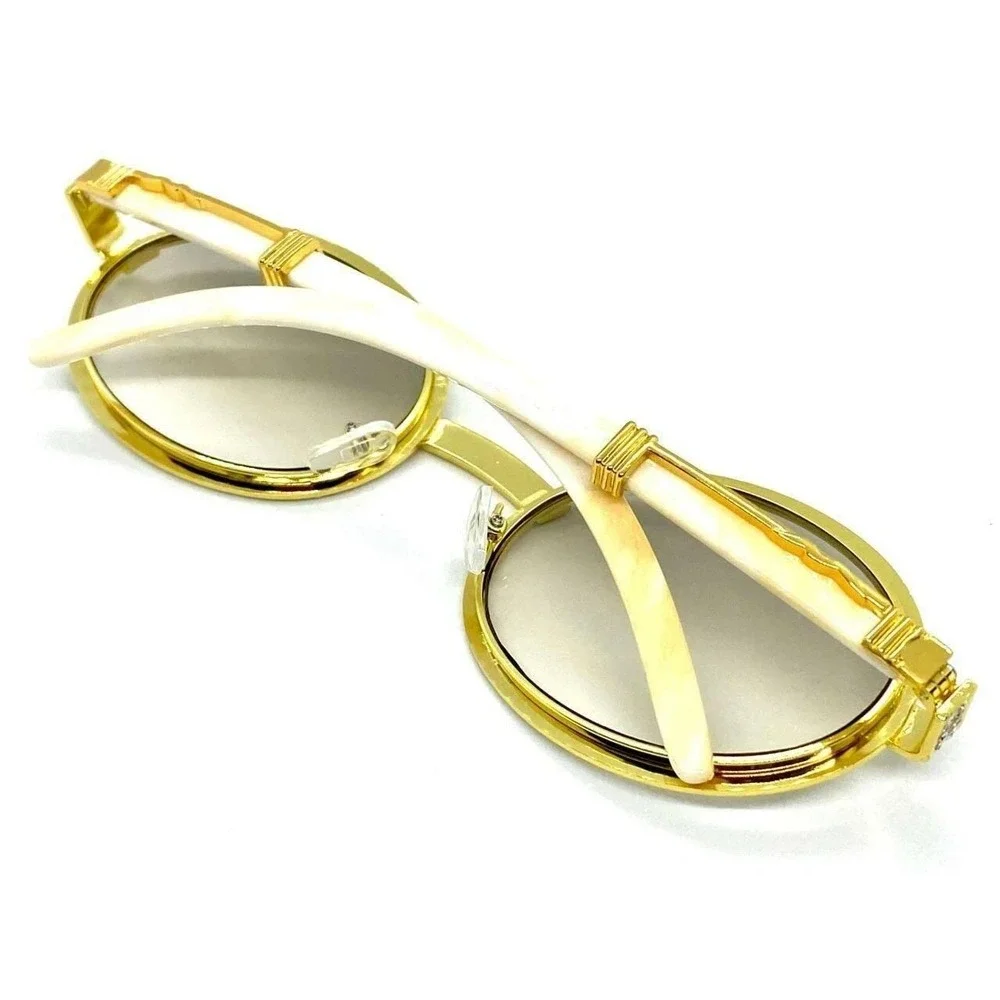 N/A oval sunglasses