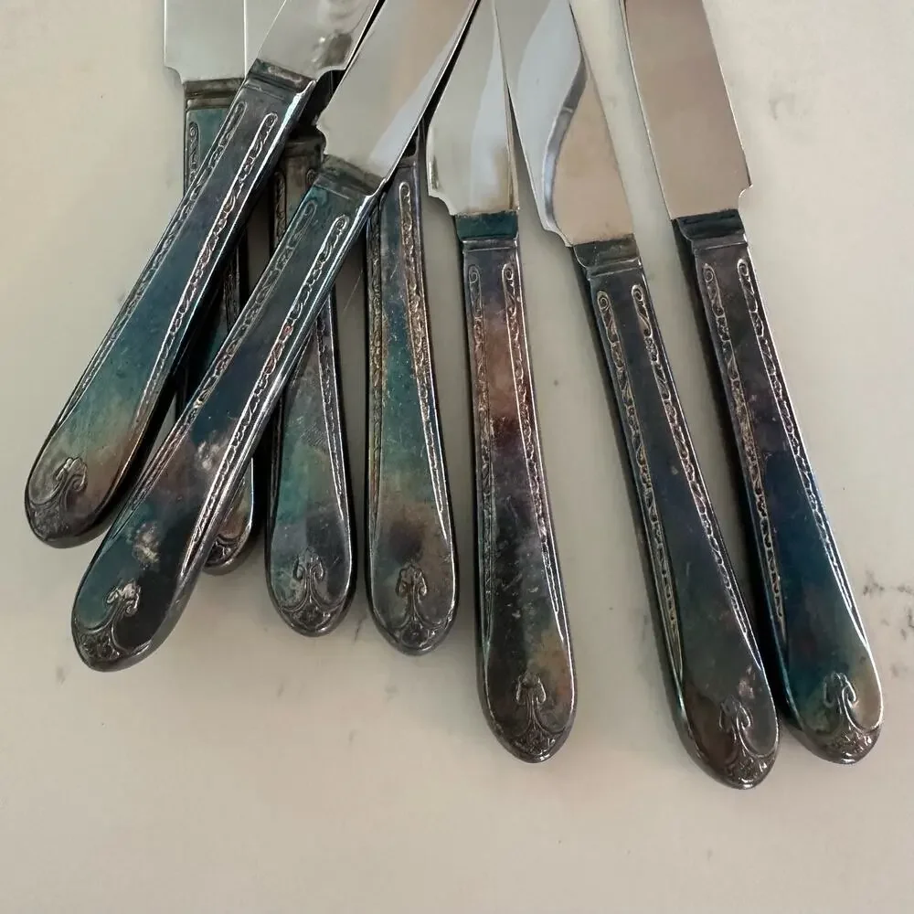 Rogers and Sons slight tablespoons