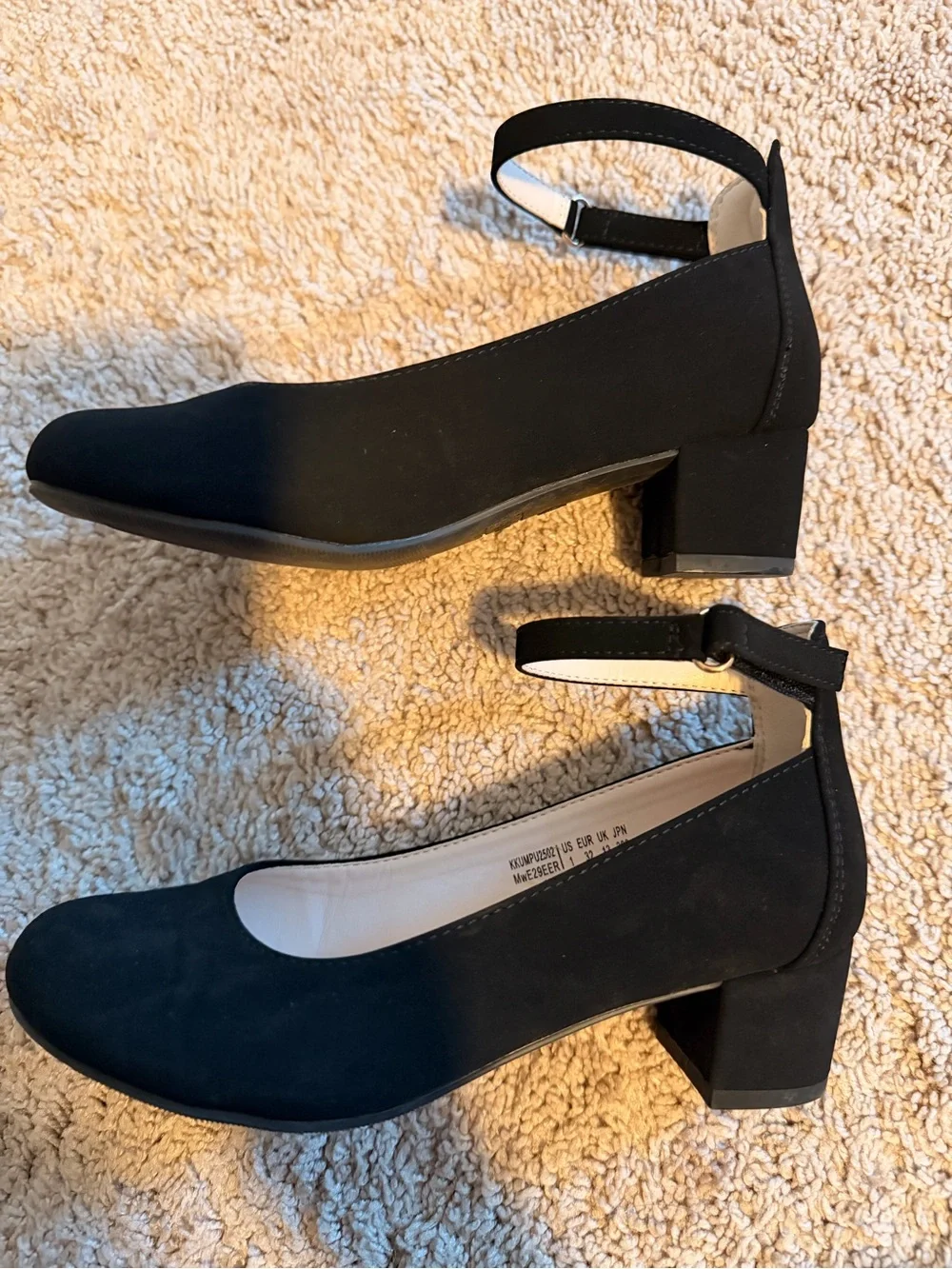 Dream Pairs sleek black