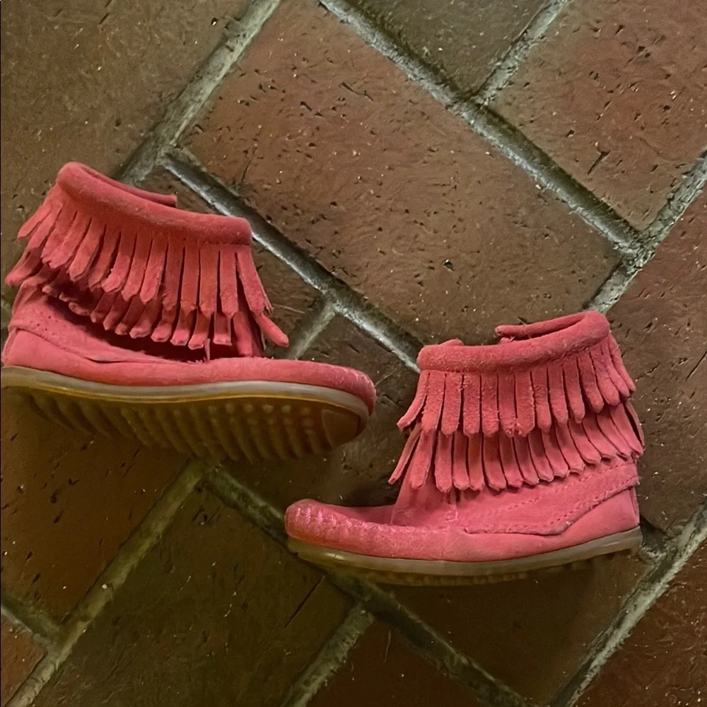 Minnetonka step out