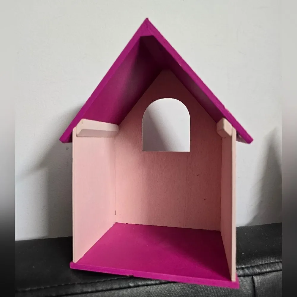 New Target FEATHERLY FRIENDS Christmas Pink Wood House Wondershop, 2024