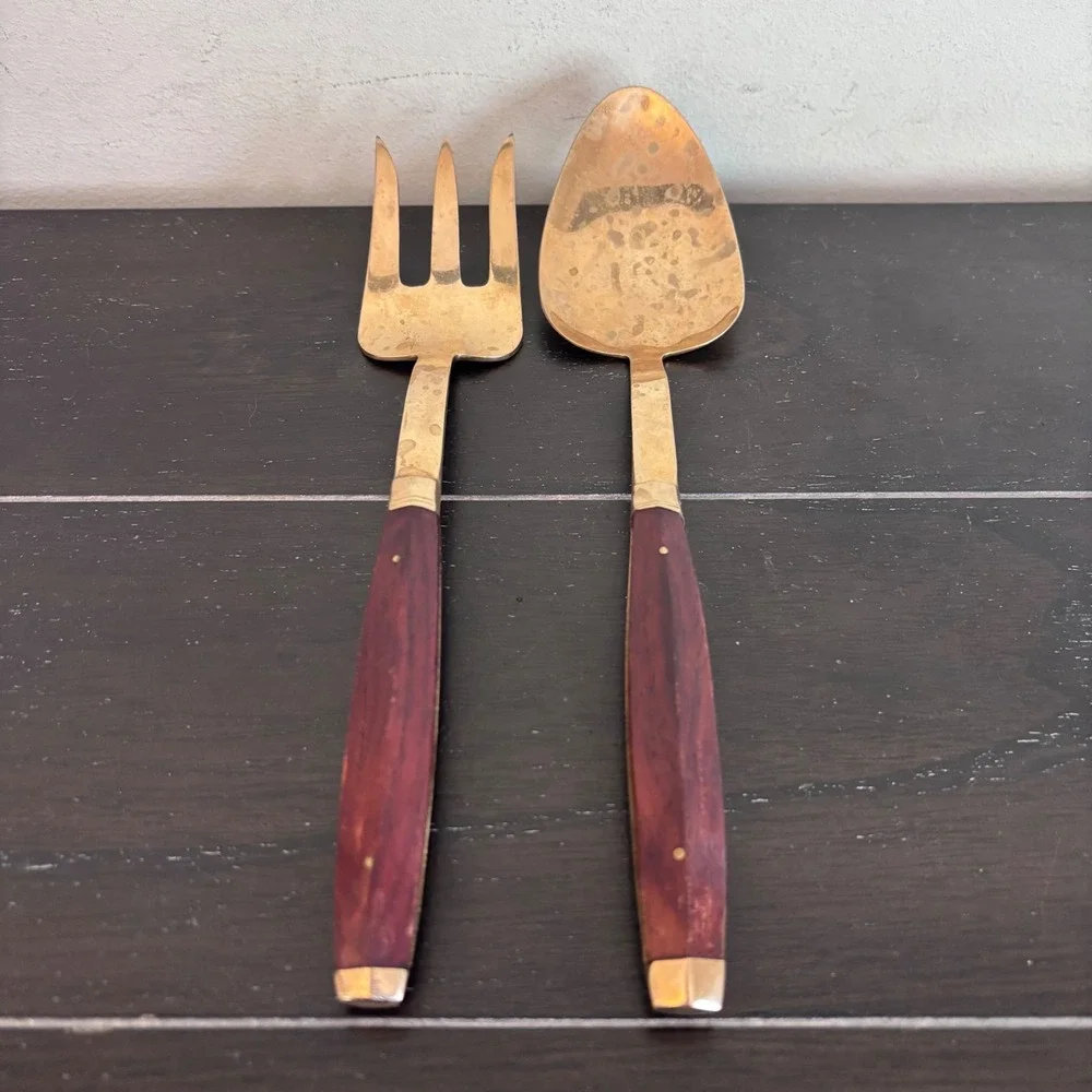 Unbranded century tapered servers